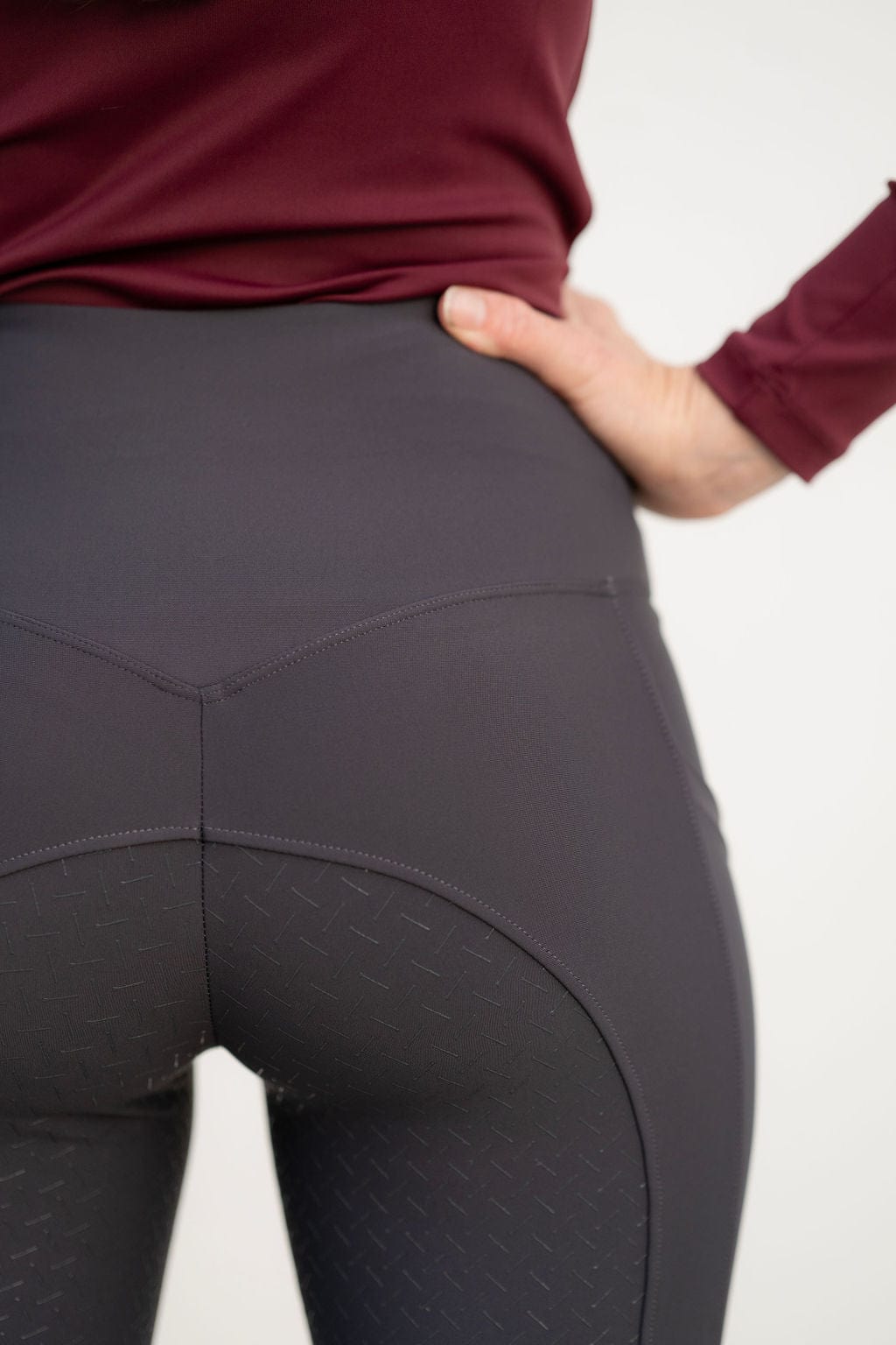 Define Full Seat Legging in Charcoal