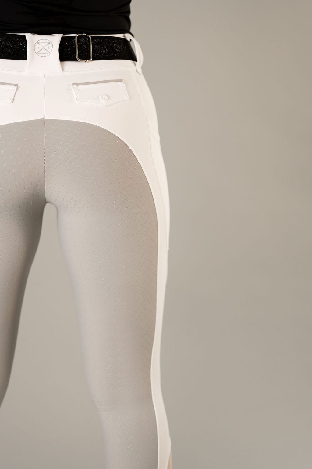 White Lux Full Seat Hybrid Breech