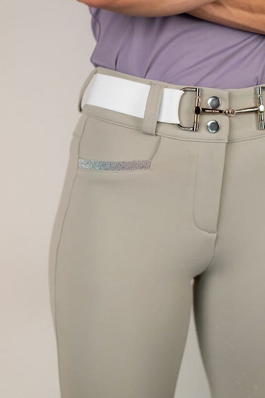 Define Breeches | Sand