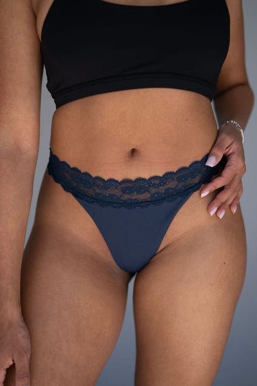 Bondie Thong | Navy