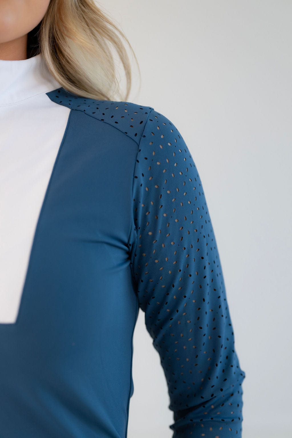 Amelia Show Shirt | Long Sleeve