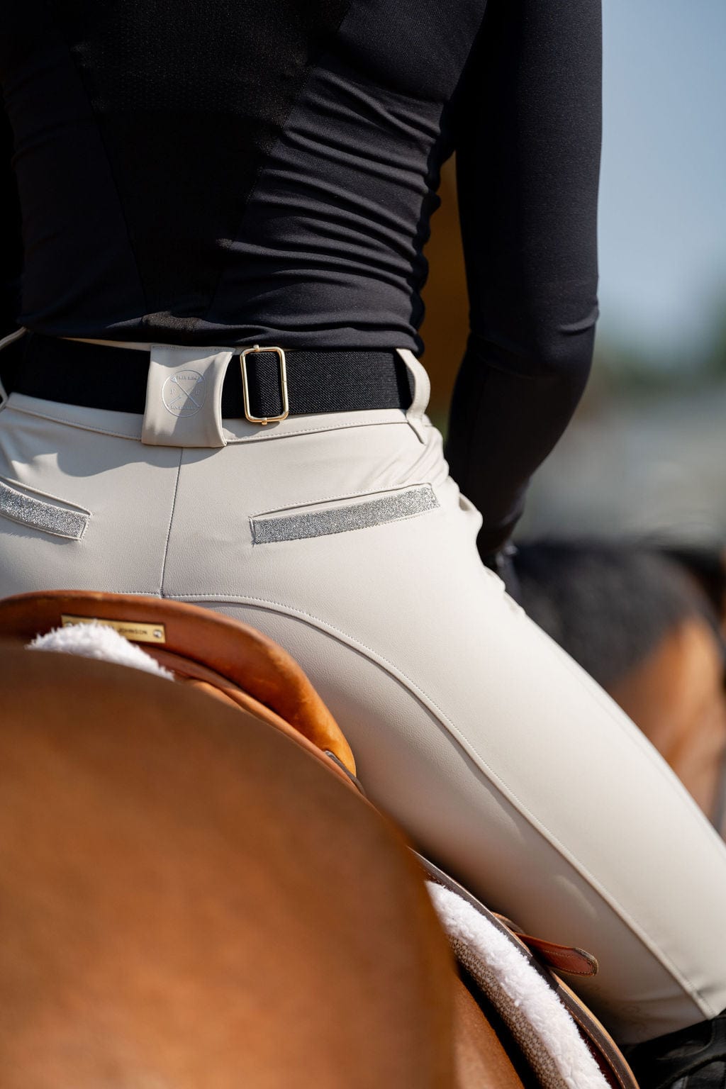 Compression pull-on Riding Breeches White | Shop now