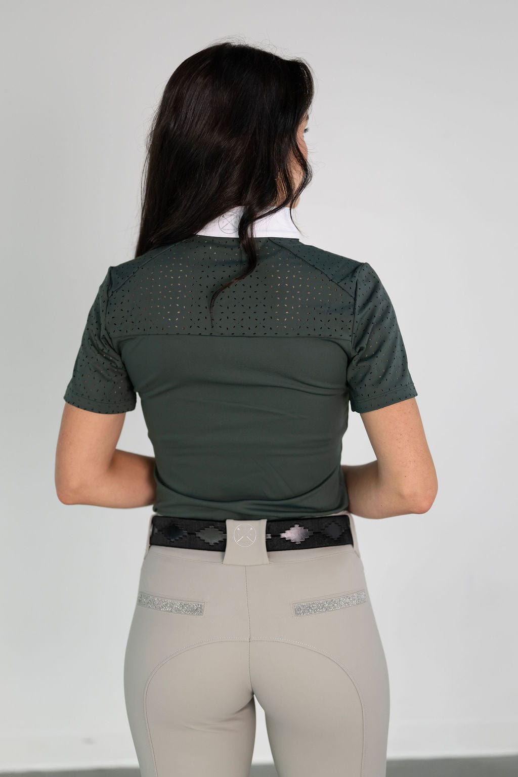 Amelia Show Shirt | Short Sleeve | Seasonal Colors